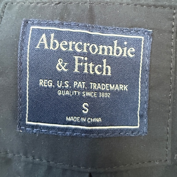 Must Have Abercrombie & Fitch Y2K Black and White Pea Coat - Picture 8 of 8